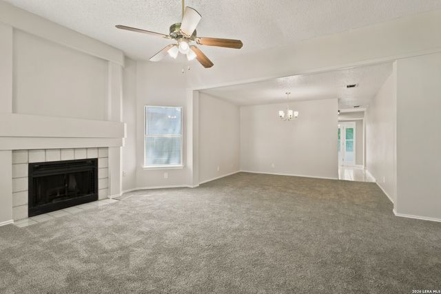 7118 Western Trail Dr, San Antonio, TX 78244