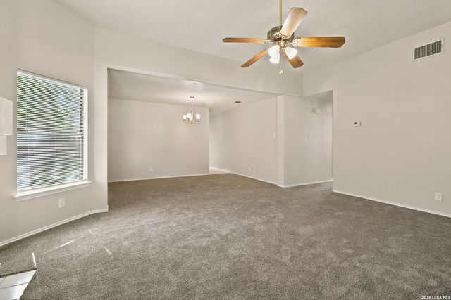 7118 Western Trail Dr, San Antonio, TX 78244