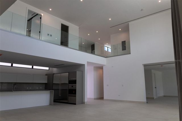 22 WHITE SANDS, Bayamon, PR 00959