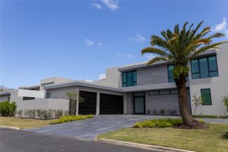22 WHITE SANDS, Bayamon, PR 00959