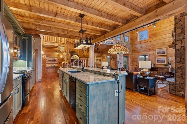 112 Hamburg Mountain Road, Weaverville, NC 28787