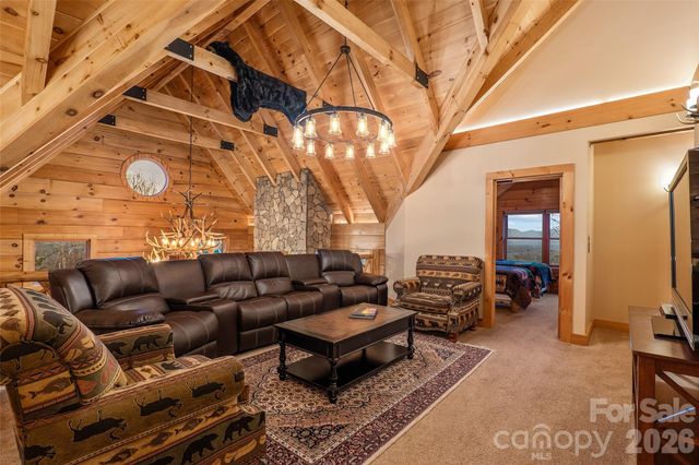 112 Hamburg Mountain Road, Weaverville, NC 28787