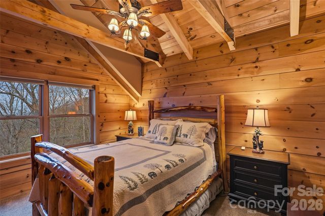 112 Hamburg Mountain Road, Weaverville, NC 28787