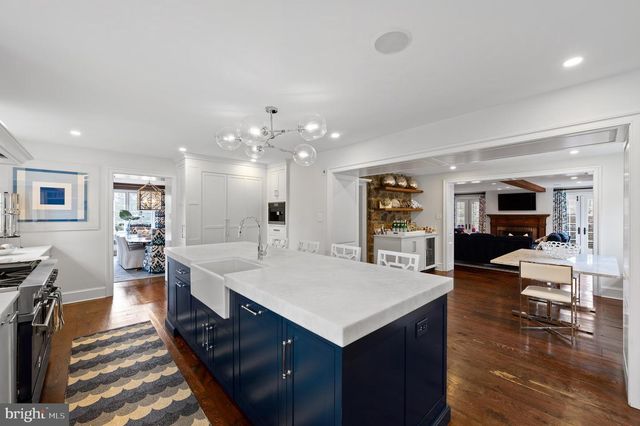 658 BROOKE RD, Wayne, PA 19087