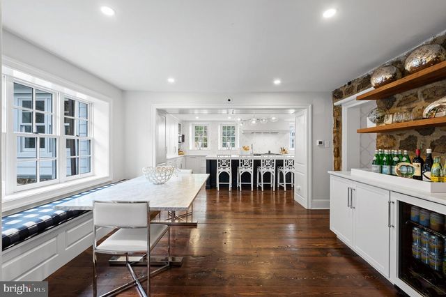 658 BROOKE RD, Wayne, PA 19087