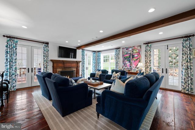 658 BROOKE RD, Wayne, PA 19087