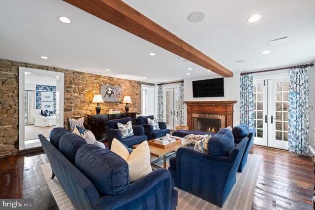 658 BROOKE RD, Wayne, PA 19087