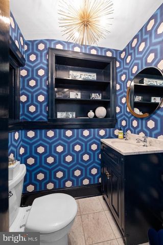 658 BROOKE RD, Wayne, PA 19087