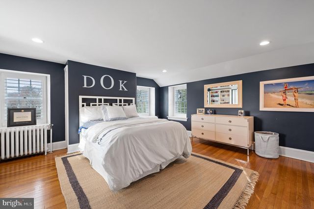 658 BROOKE RD, Wayne, PA 19087