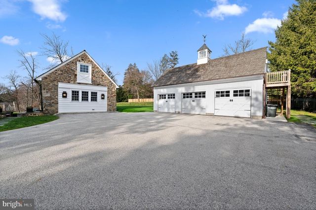 658 BROOKE RD, Wayne, PA 19087