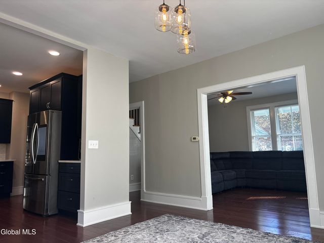 226 N Greenbush Road, North Greenbush, NY 12180