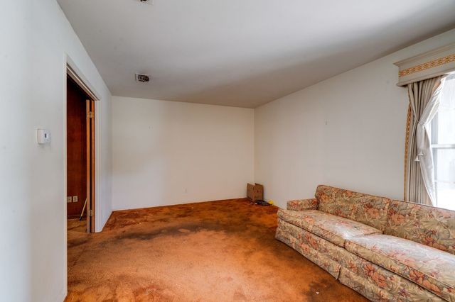 417 Keats Circle, Irving, TX 75061