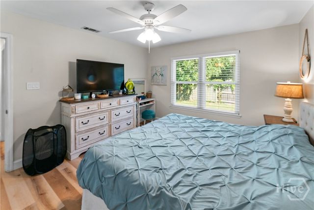 560 Oemler Loop, Savannah, GA 31410