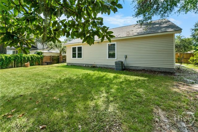 560 Oemler Loop, Savannah, GA 31410