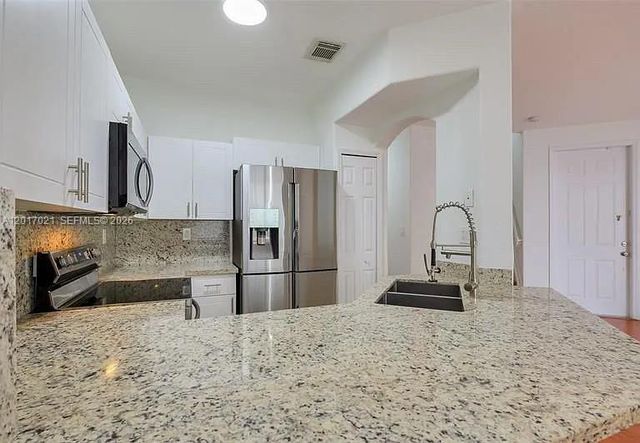 7772 NW 114th Pl 0, Doral, FL 33178