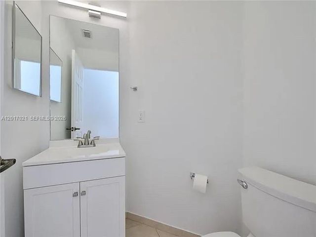 7772 NW 114th Pl 0, Doral, FL 33178
