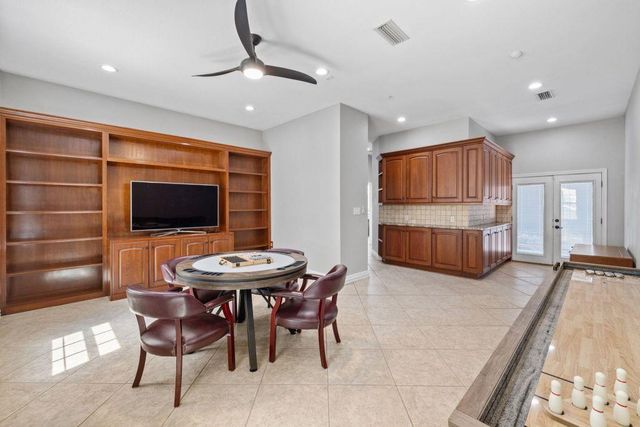 10800 Beach RD, Leander, TX 78641