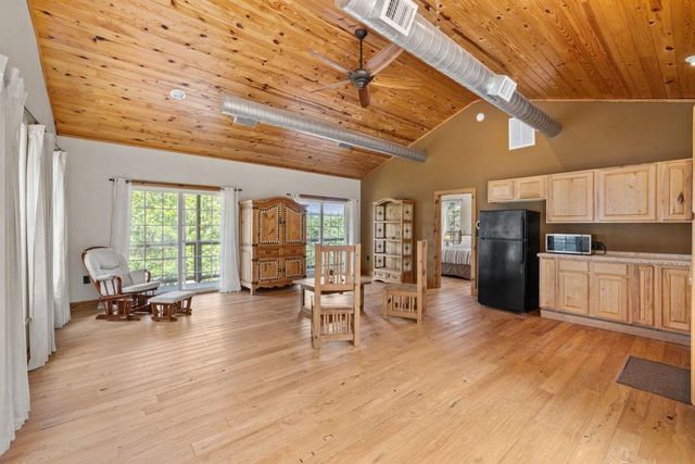 10800 Beach RD, Leander, TX 78641