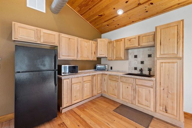 10800 Beach RD, Leander, TX 78641