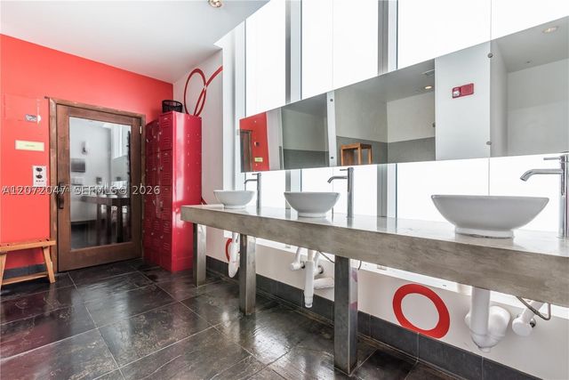 133 NE 2nd Ave 2808, Miami, FL 33132