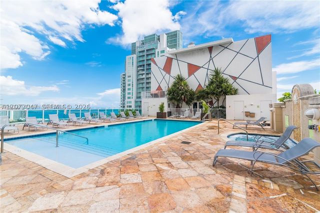 133 NE 2nd Ave 2808, Miami, FL 33132