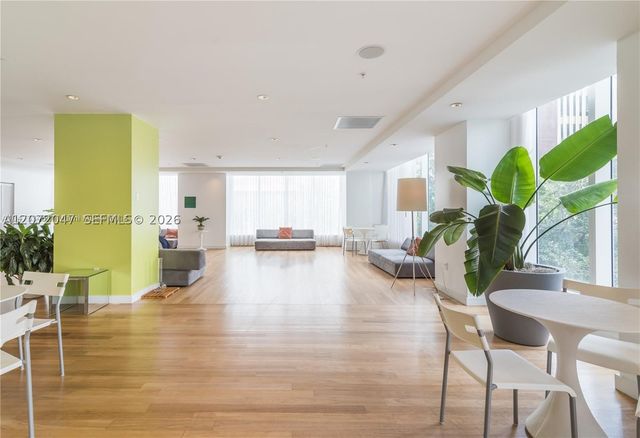 133 NE 2nd Ave 2808, Miami, FL 33132