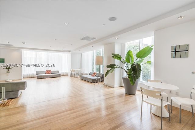 133 NE 2nd Ave 2808, Miami, FL 33132