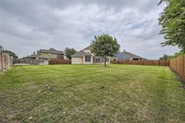 5441 Threshing Drive, Fort Worth, TX 76179