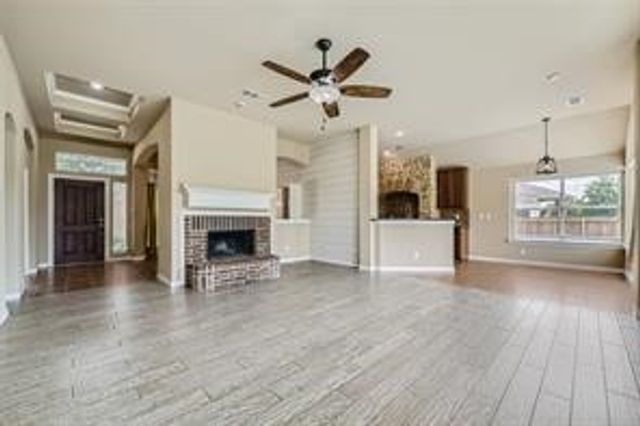 5441 Threshing Drive, Fort Worth, TX 76179