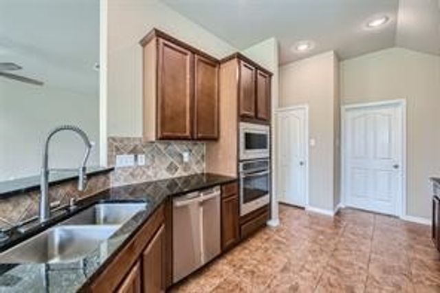 5441 Threshing Drive, Fort Worth, TX 76179
