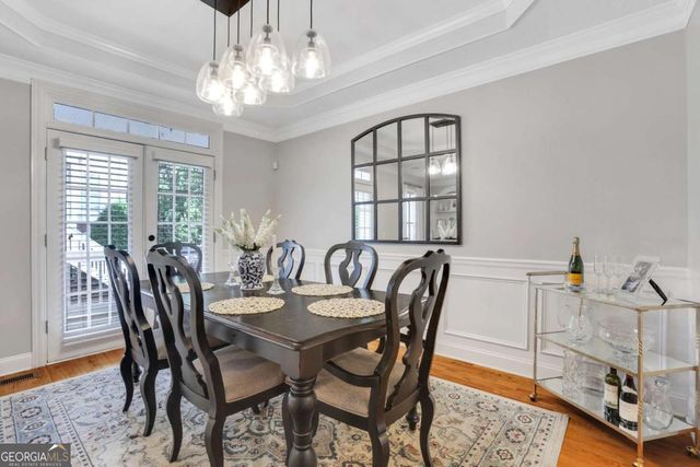 620 Neel Reid Drive, Roswell, GA 30075