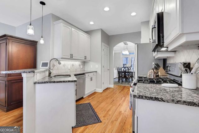 620 Neel Reid Drive, Roswell, GA 30075