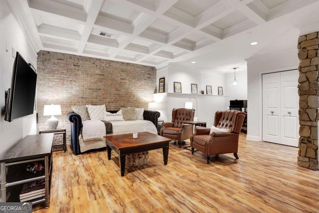 620 Neel Reid Drive, Roswell, GA 30075