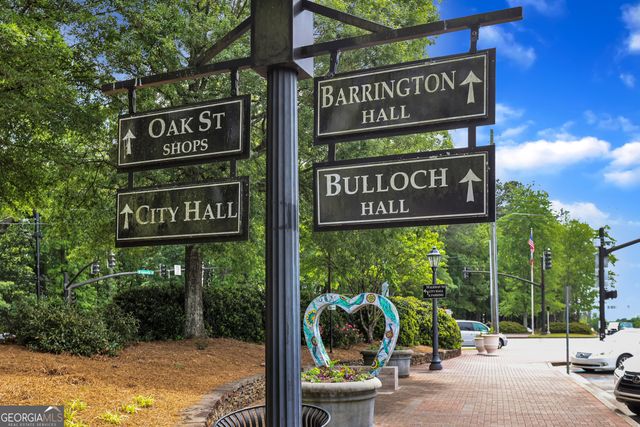 620 Neel Reid Drive, Roswell, GA 30075