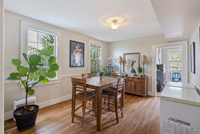 11 Smith Street, Charleston, SC 29401