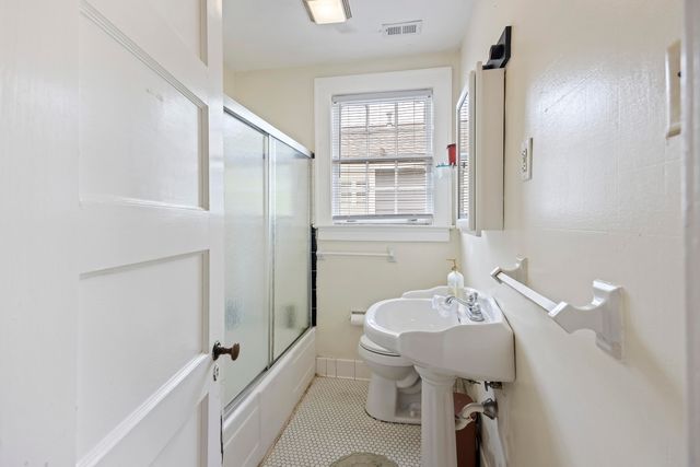 11 Smith Street, Charleston, SC 29401