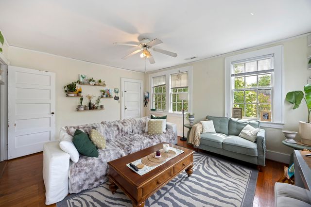11 Smith Street, Charleston, SC 29401