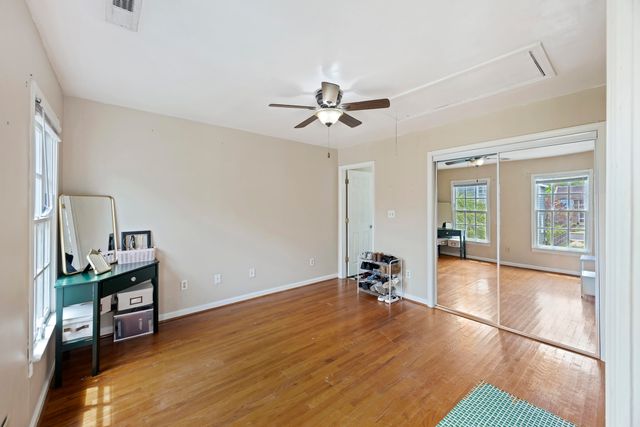 11 Smith Street, Charleston, SC 29401
