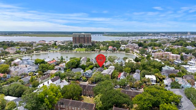 11 Smith Street, Charleston, SC 29401