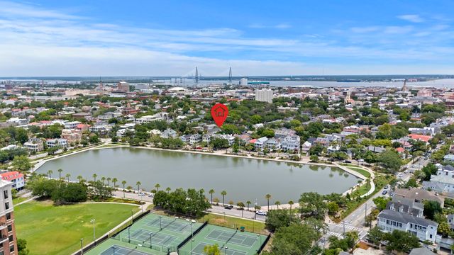 11 Smith Street, Charleston, SC 29401