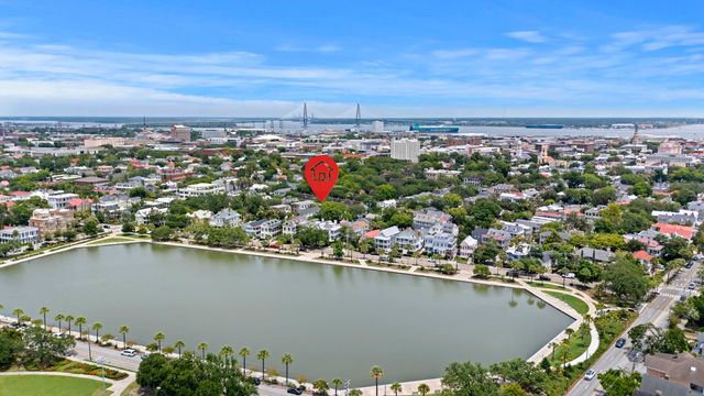11 Smith Street, Charleston, SC 29401