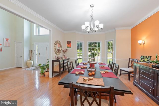 13 SCHINDLER LN, Monroe Township, NJ 08831