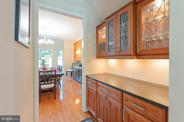 13 SCHINDLER LN, Monroe Township, NJ 08831