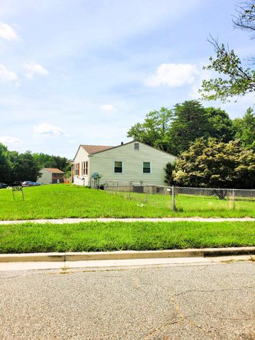 2704 JOHN A THOMPSON RD, Temple Hills, MD 20748