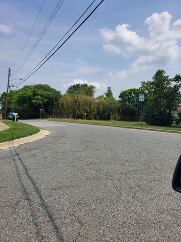 2704 JOHN A THOMPSON RD, Temple Hills, MD 20748