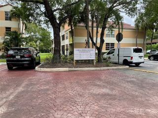 8282 NW 24th St 8282, Coral Springs, FL 33065