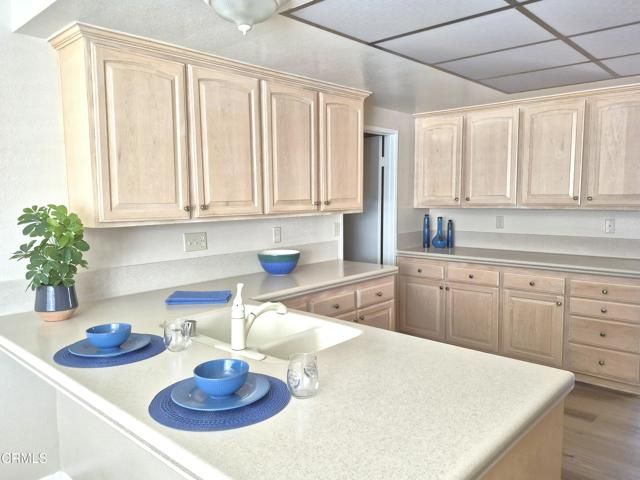 35206 Village 35, Camarillo, CA 93012