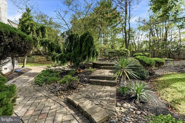 140 JUSTICE DR, Newtown, PA 18940