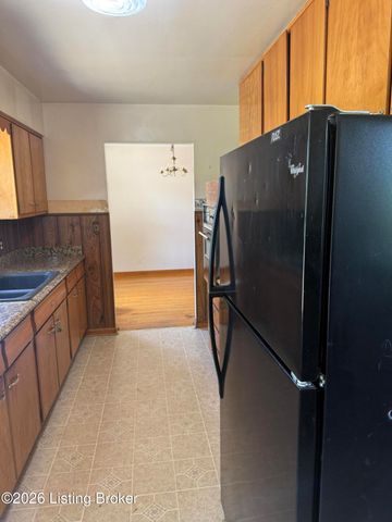3607 Brendenwood Rd, Louisville, KY 40272