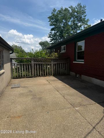 3607 Brendenwood Rd, Louisville, KY 40272